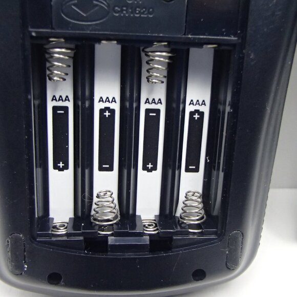 Texas Instruments TI-89 Graphing Calculator - Picture 4 of 8